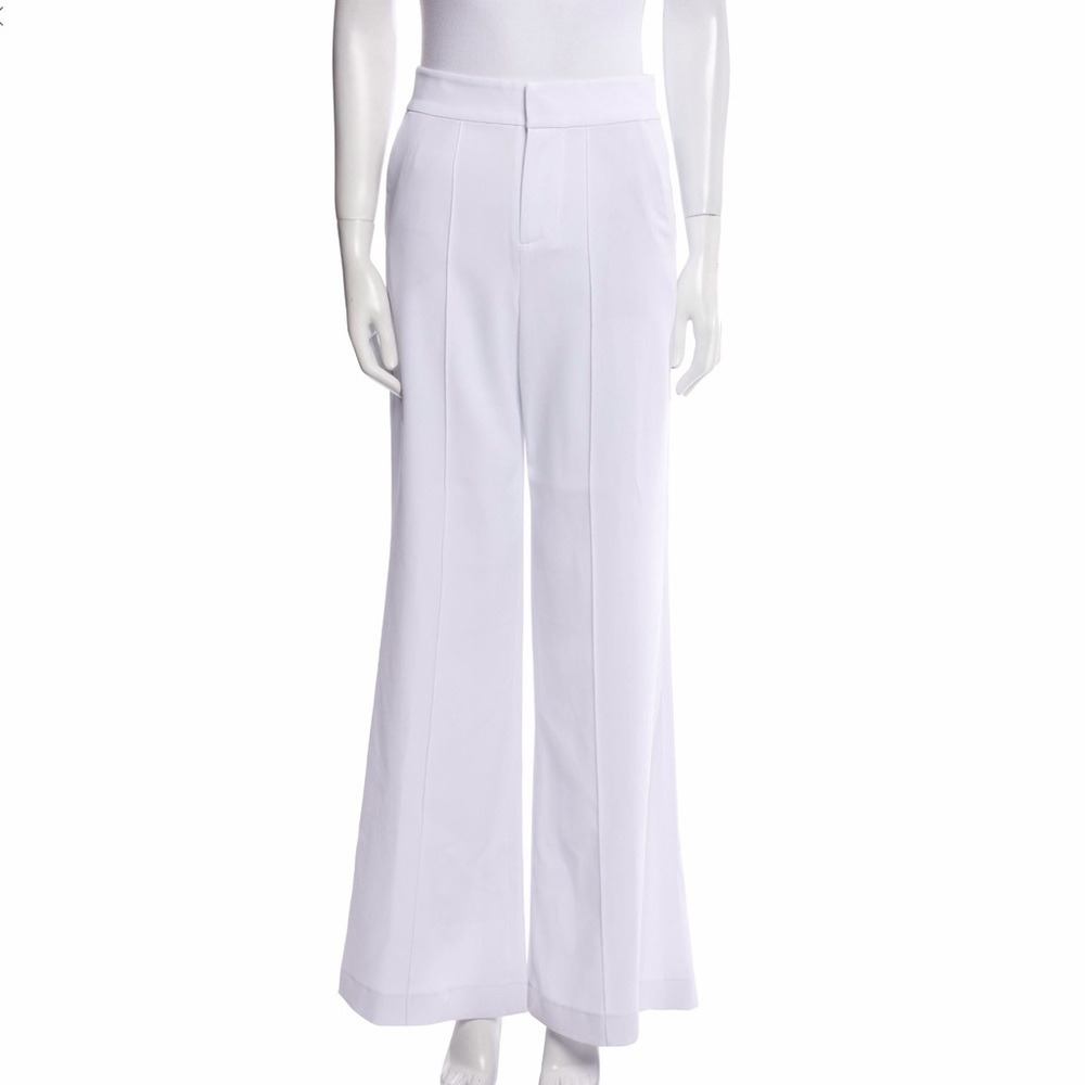 Alice + Olivia white wide leg pants, size 0.  EUC.